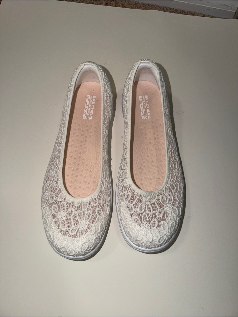 Skechers White Lace Ballet Flats - Women's Slip-On Comfort